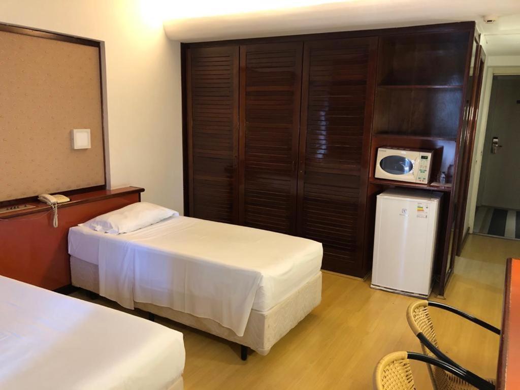 Apart Hotel No Coracao De Brasilia Kubitschek Plaza Exterior photo