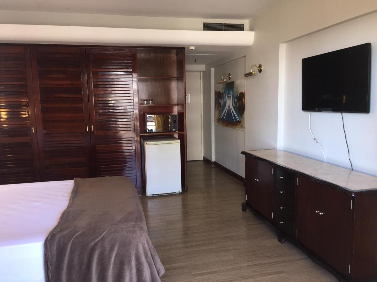 Apart Hotel No Coracao De Brasilia Kubitschek Plaza Exterior photo